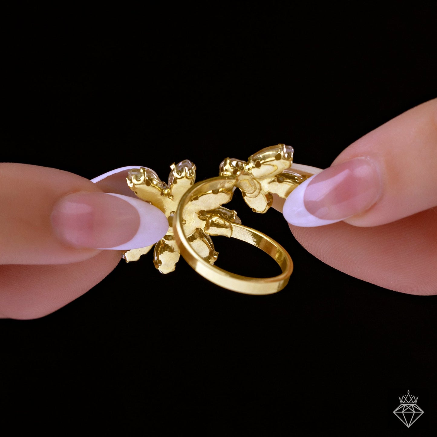 Crystal Flower Ring (Adjustable Size)