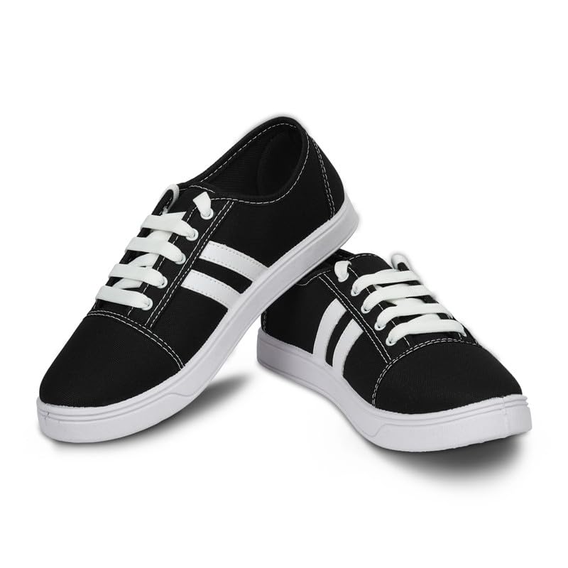 FREE KICKS Classic Black Sneakers for Men - alphahostel.in