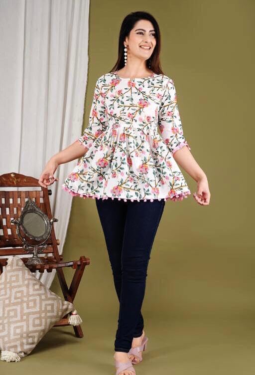 Women's Rayon Printed Regular Fit Short Kurti