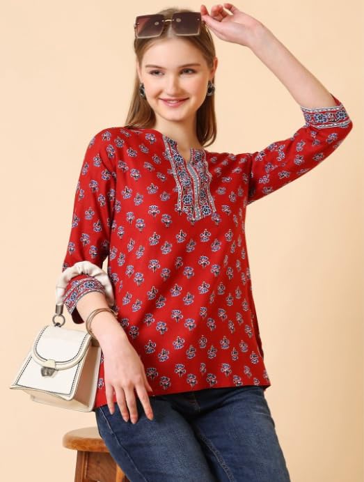 Women Rayon Floral Printed Short Kurta