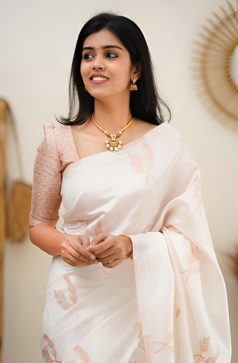 Banaras Silk Saree with Kashmiri Weaving Elegan Pallu