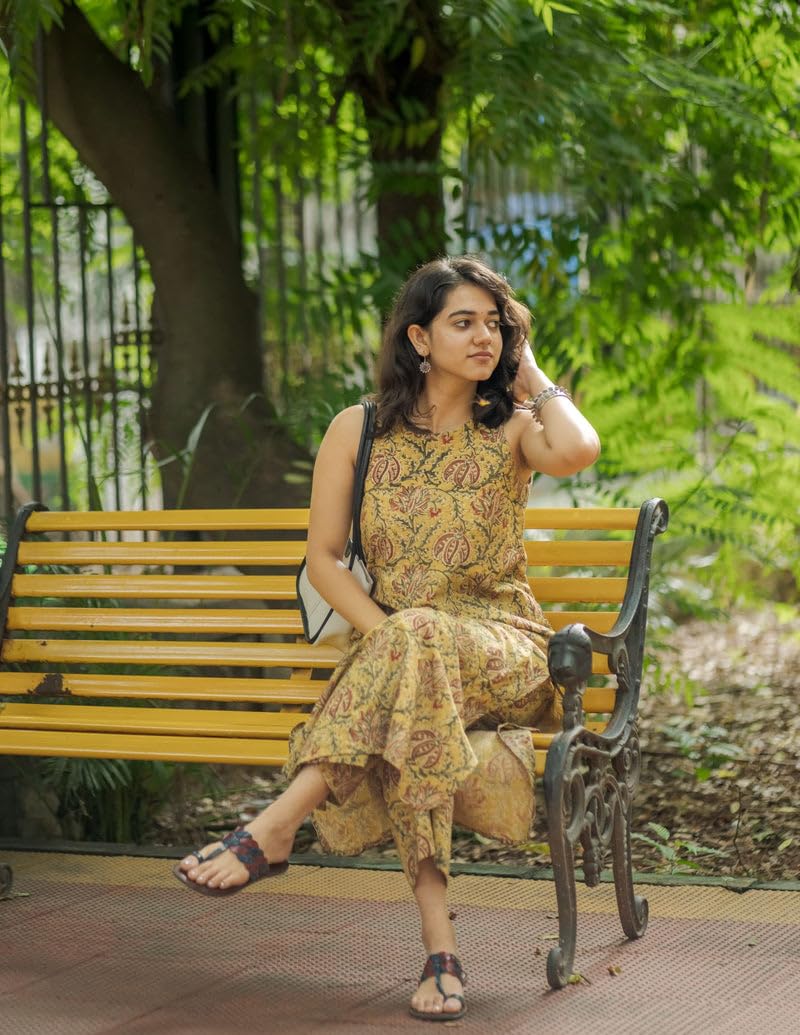 Women's Rayon Blend Straight Printed Kurta with Palazzo