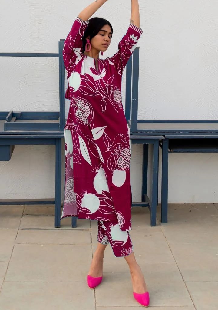 Women's Cotton Blend Straight Printed Kurta with Pant