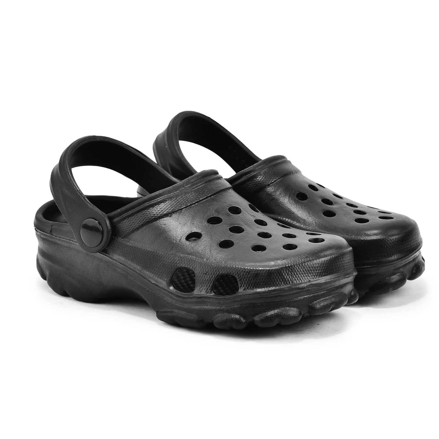 Clogs for Man, Comfortable, Lightweight Anti Skid Clogs - alphahostel.in