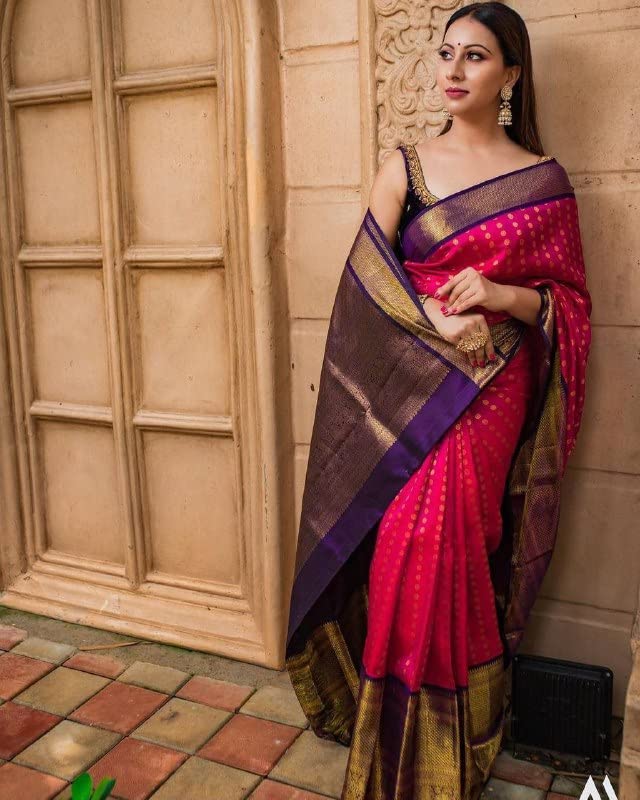 Women's Present Banarasi Soft Lichi Silk Saree