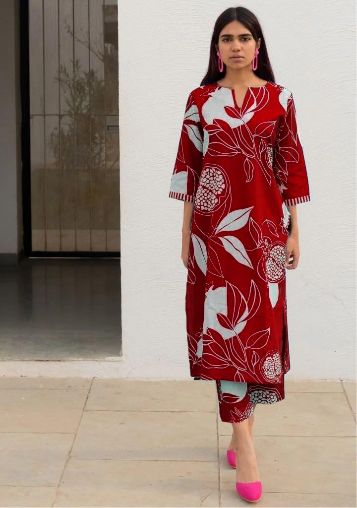 Women's Cotton Blend Straight Printed Kurta with Pant