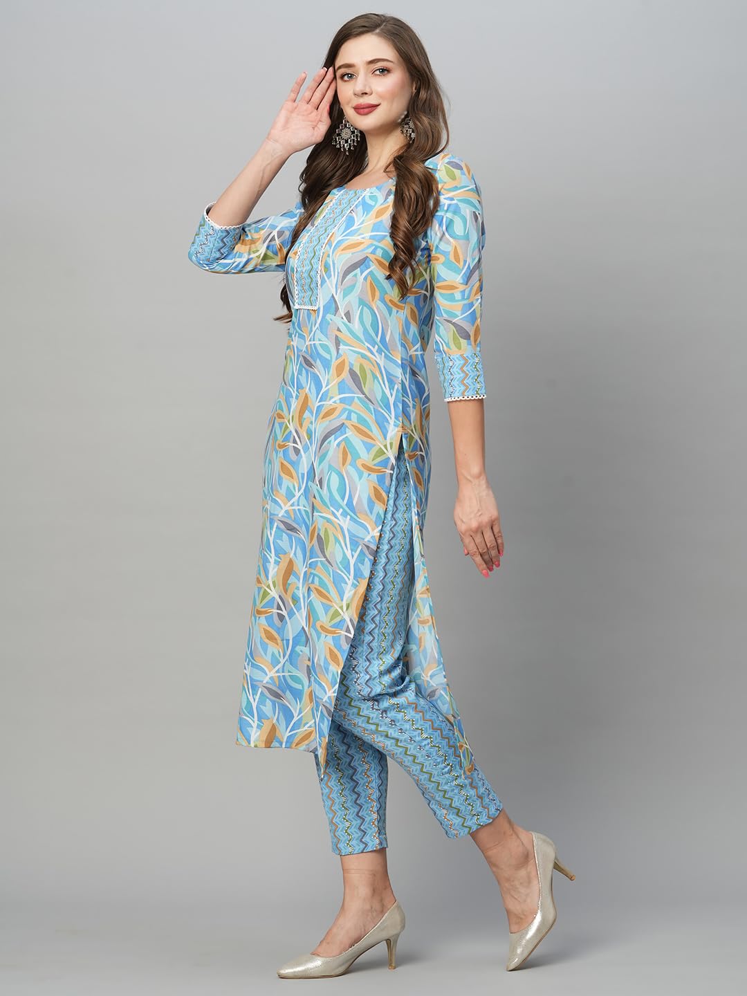 GoSriKi Women's Cotton Blend Floral Straight