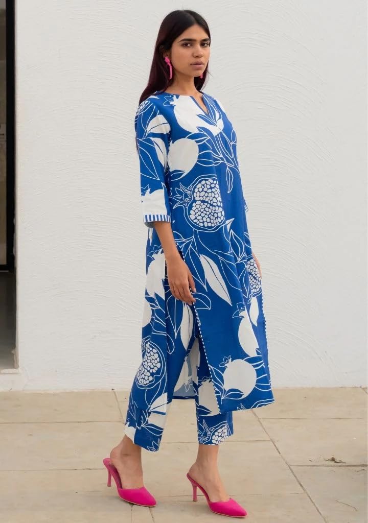 Women's Cotton Blend Straight Printed Kurta with Pant