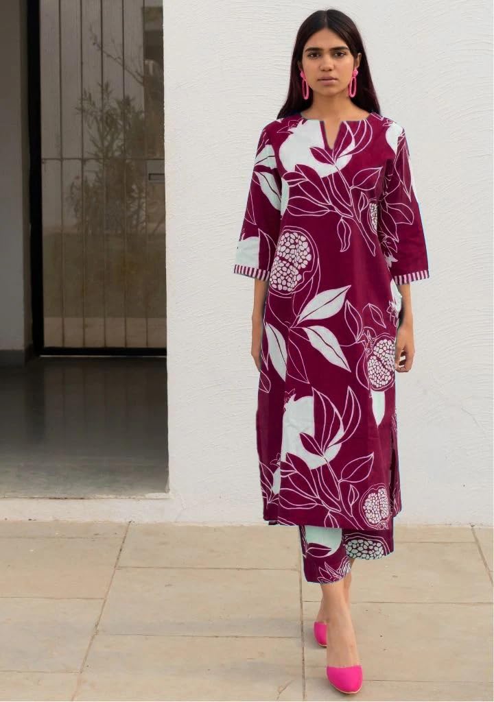 Women's Cotton Blend Straight Printed Kurta with Pant