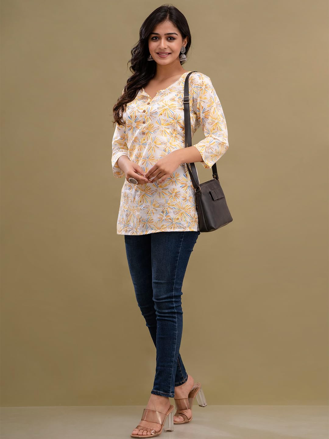 feranoid Women Cotton Printed Straight Short Kurti