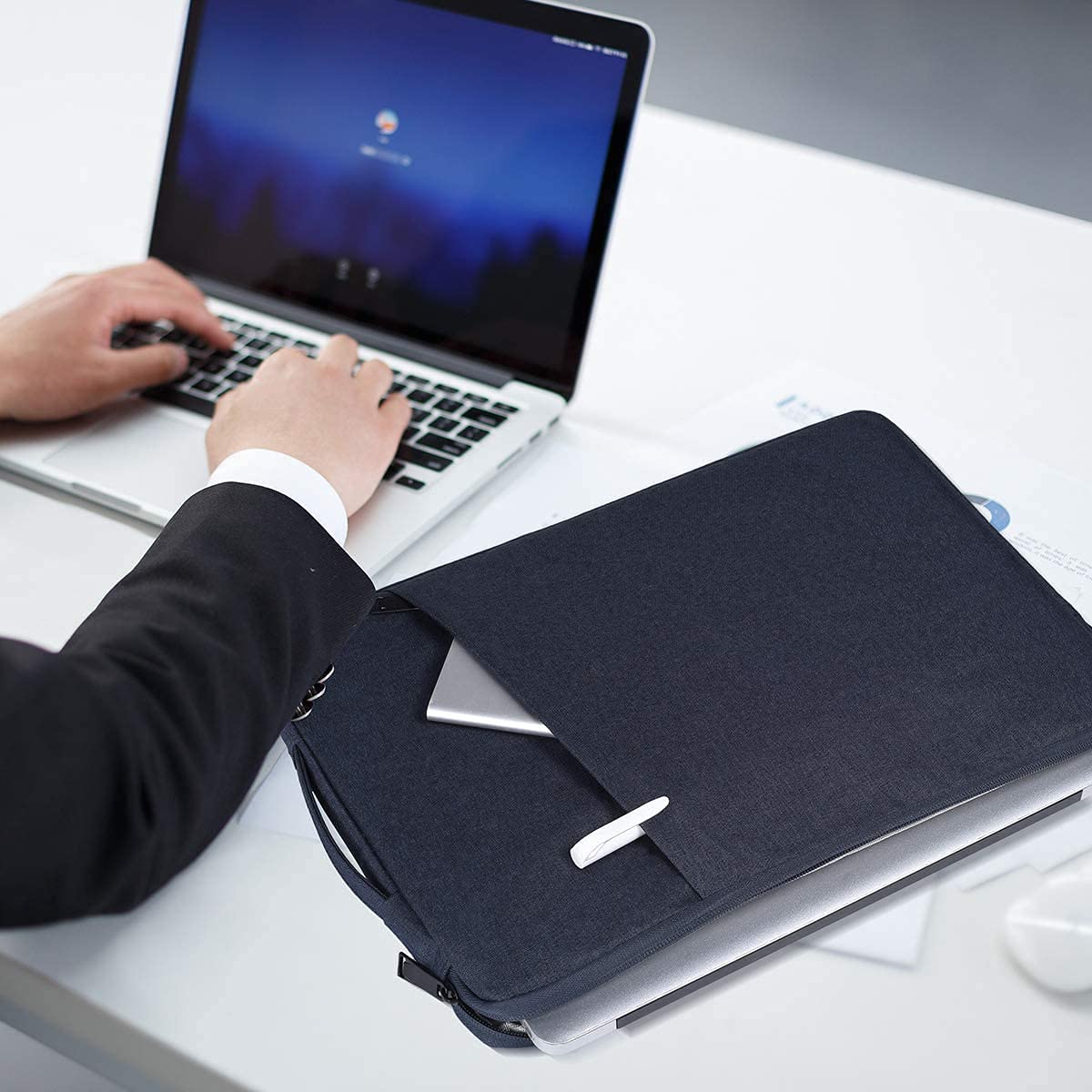 Dynotrek Zipper 14 inch Laptop Sleeve Case