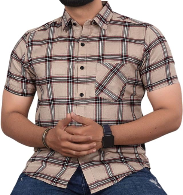 Men Regular Fit Checkered Spread Collar Casual Shirt