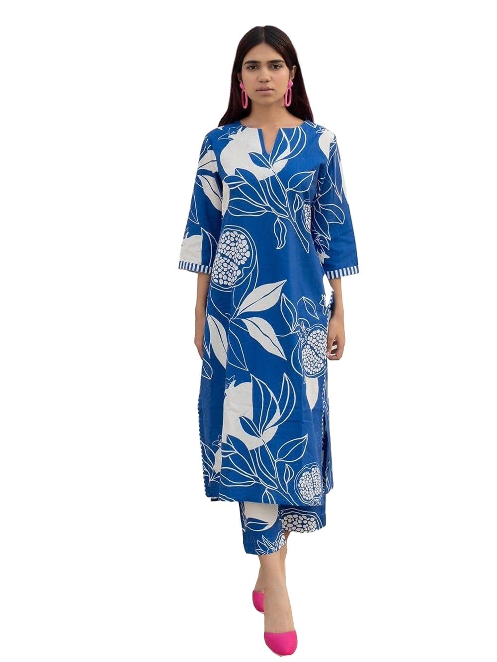 LookMark Cotton Blend Floral Printed Kurti Pant Set
