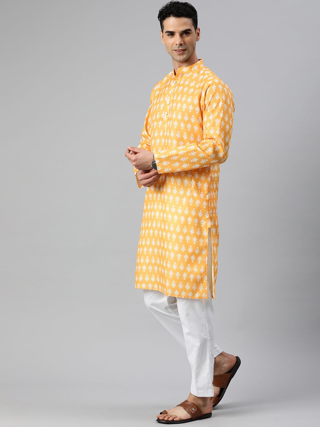 Majestic Man Men's Cotton Blend Regular Fit Casual