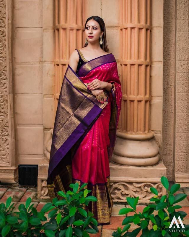 Women's Present Banarasi Soft Lichi Silk Saree