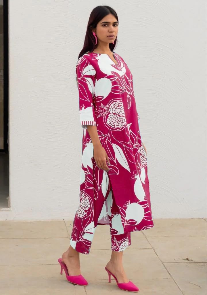 Women's Cotton Blend Straight Printed Kurta with Pant