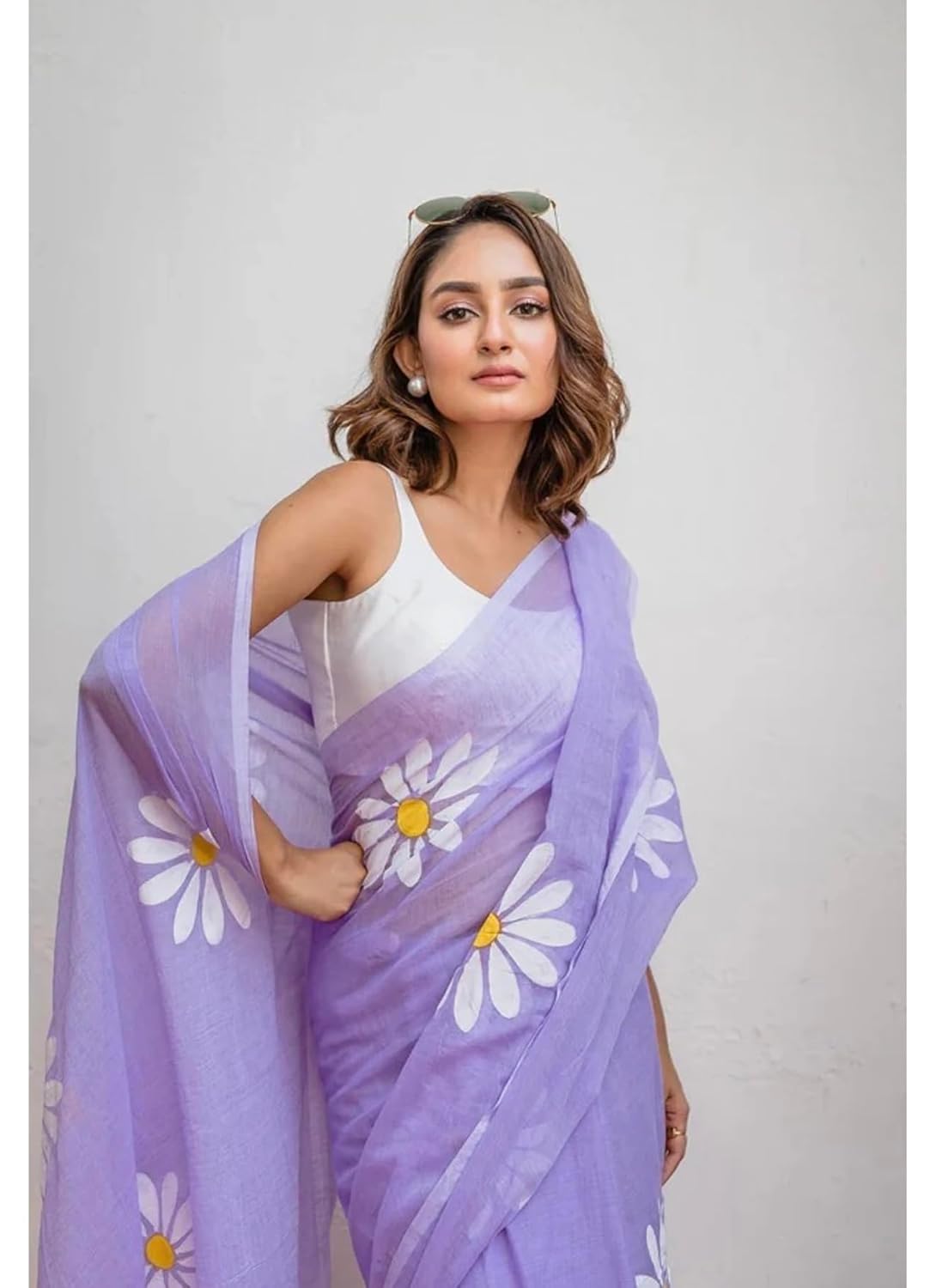 Linen Saree with White Daisy Floral Print, With Blouse