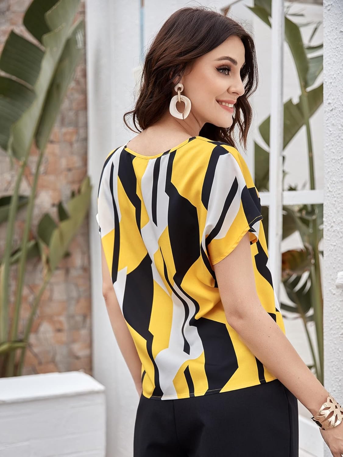 Sheetal Associates Women's Casual Regular Sleeves Printed Top,Multicolor