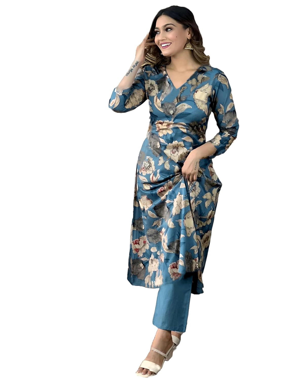 Women's Rayon Blend Straight Printed Kurta with Pant