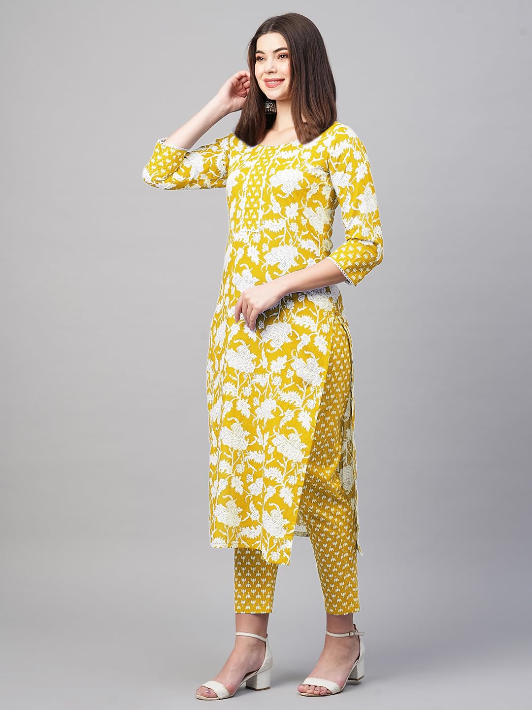 ANNI DESIGNER Women's Cotton Blend Kurta with Pant