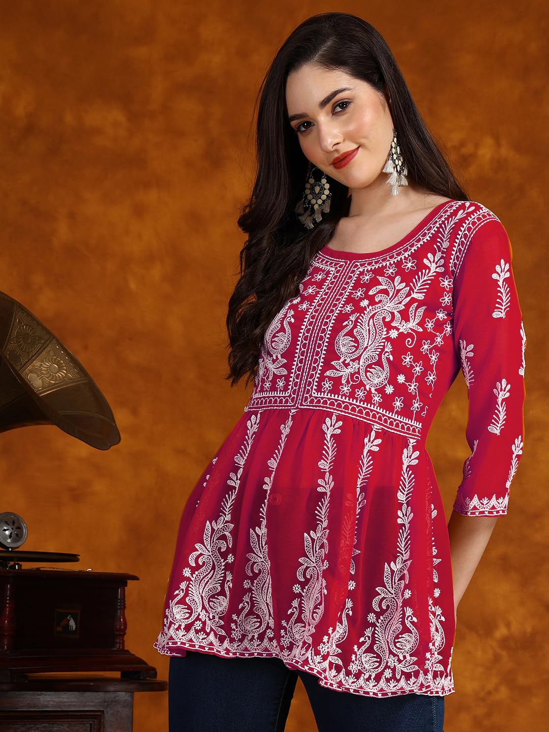EthnicJunction Georgette Women Chikan Embroidery