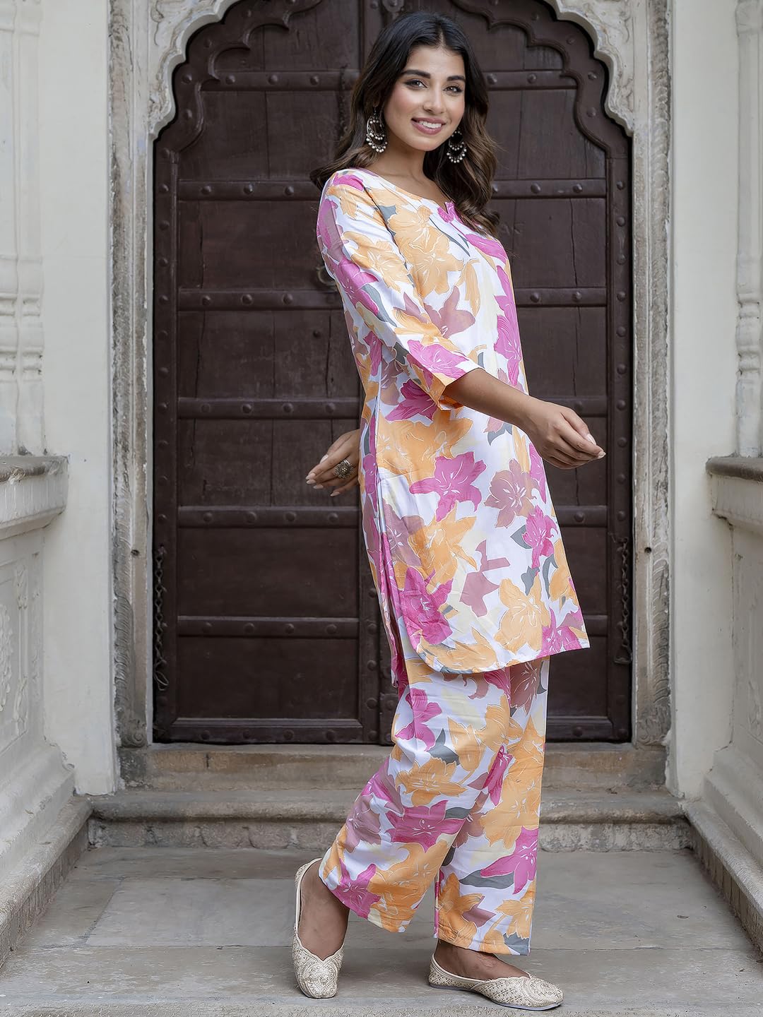 VredeVogel Cotton Blend Kurta Set for Women