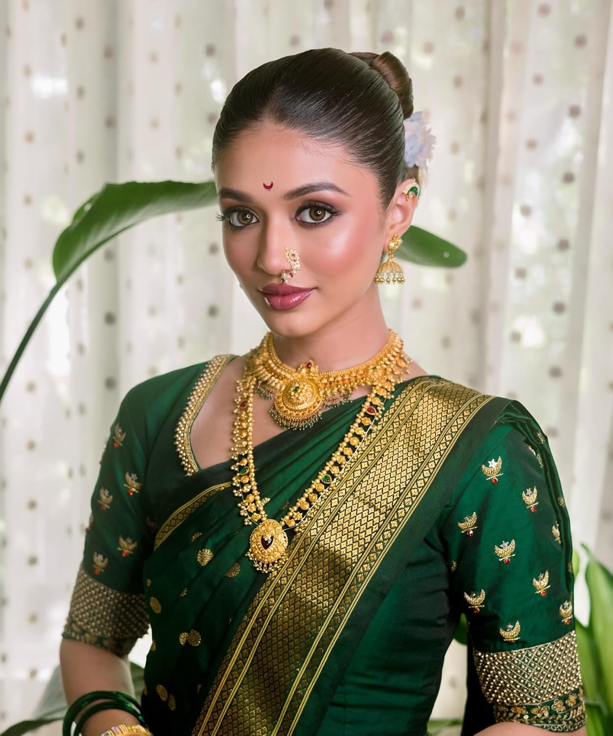 Women Kanjivaram Silk Banaras Sarees With Blouse Piece