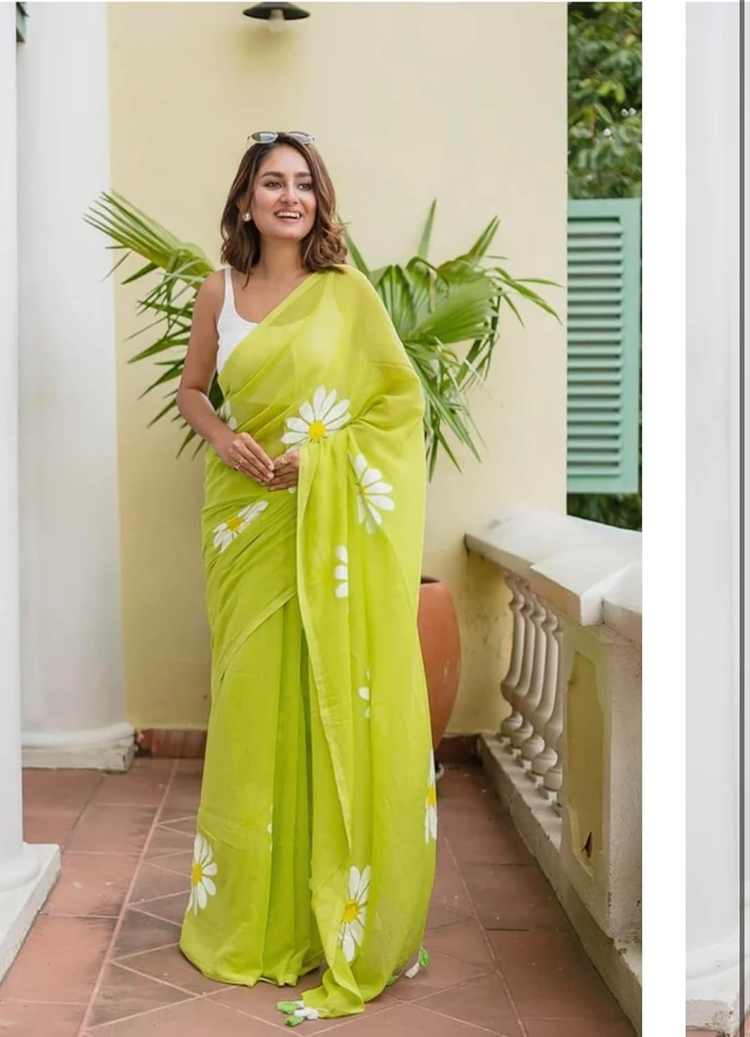 Linen Saree with White Daisy Floral Print, With Blouse