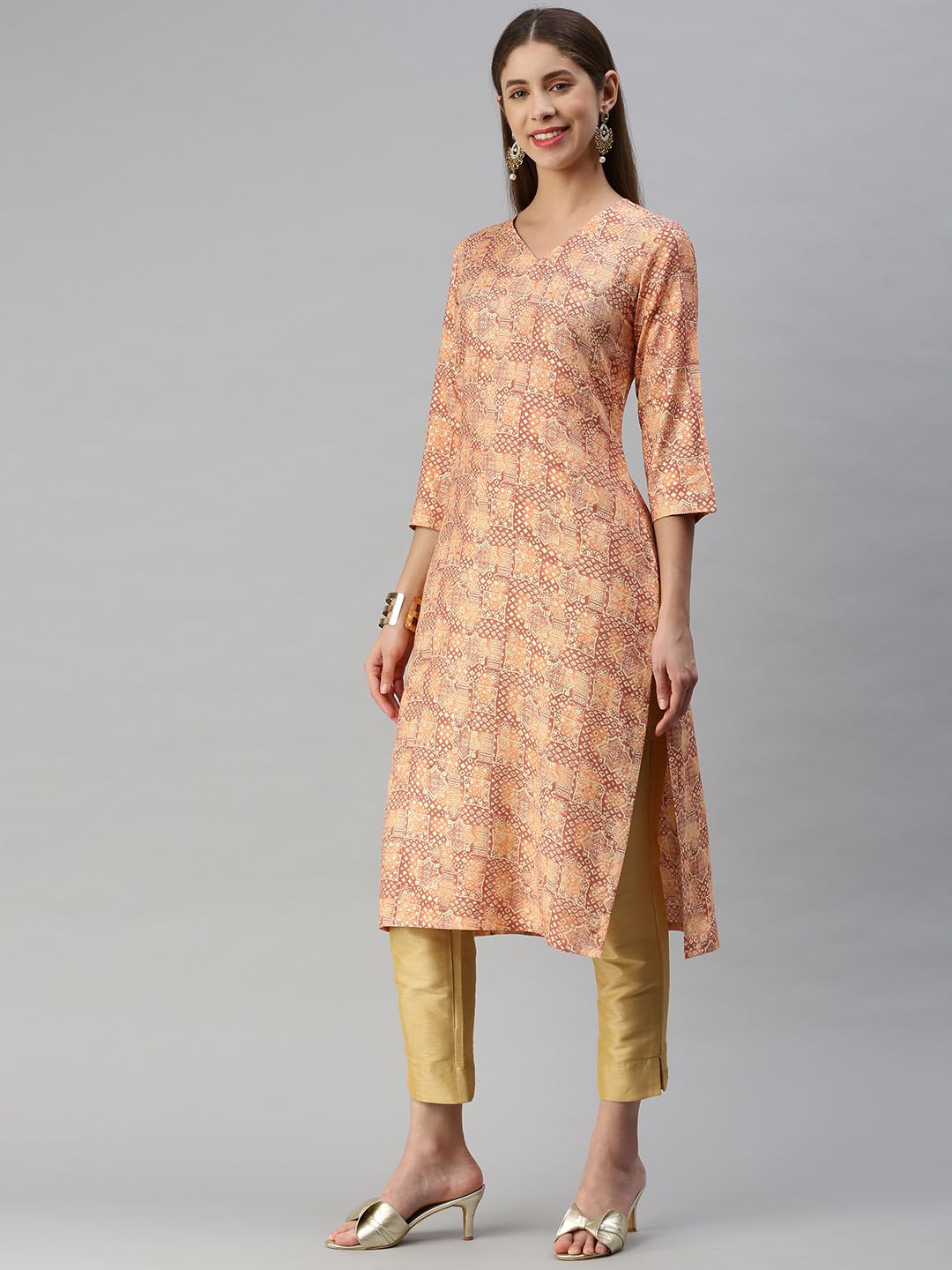 Shaily Cotton Blend Paisley V Neck Kurti for Women