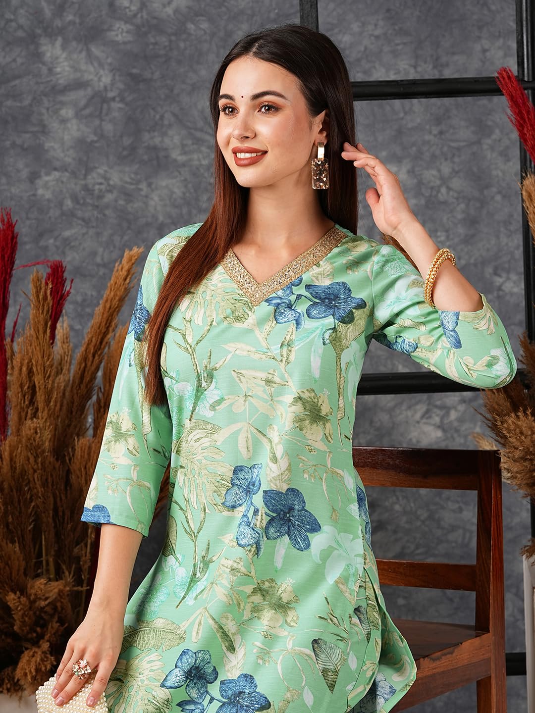 DESIGNER Women's Rayon Blend Kurta with Palazzo