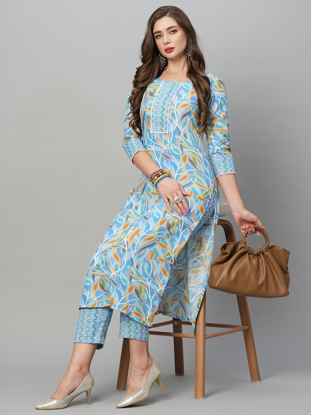 GoSriKi Women's Cotton Blend Floral Straight