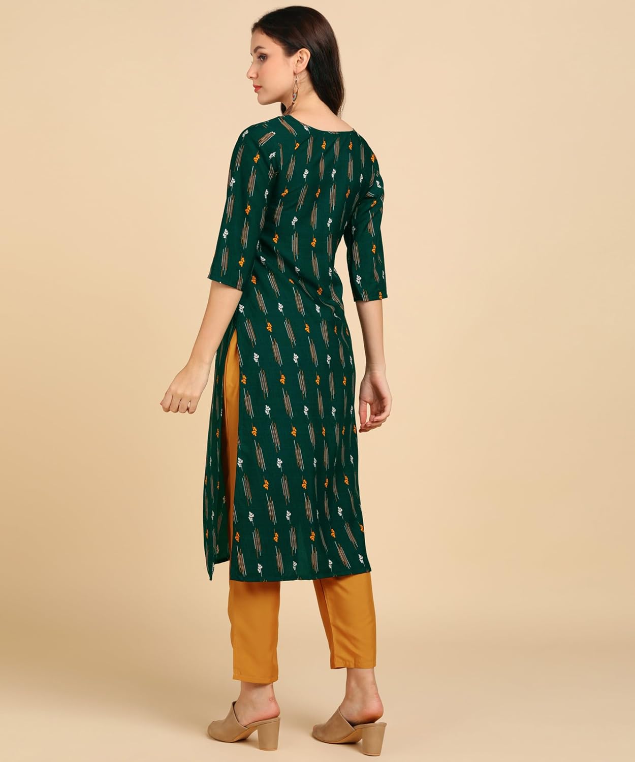 Bollyclues Women's Printed Crepe Straight Printed Kurti