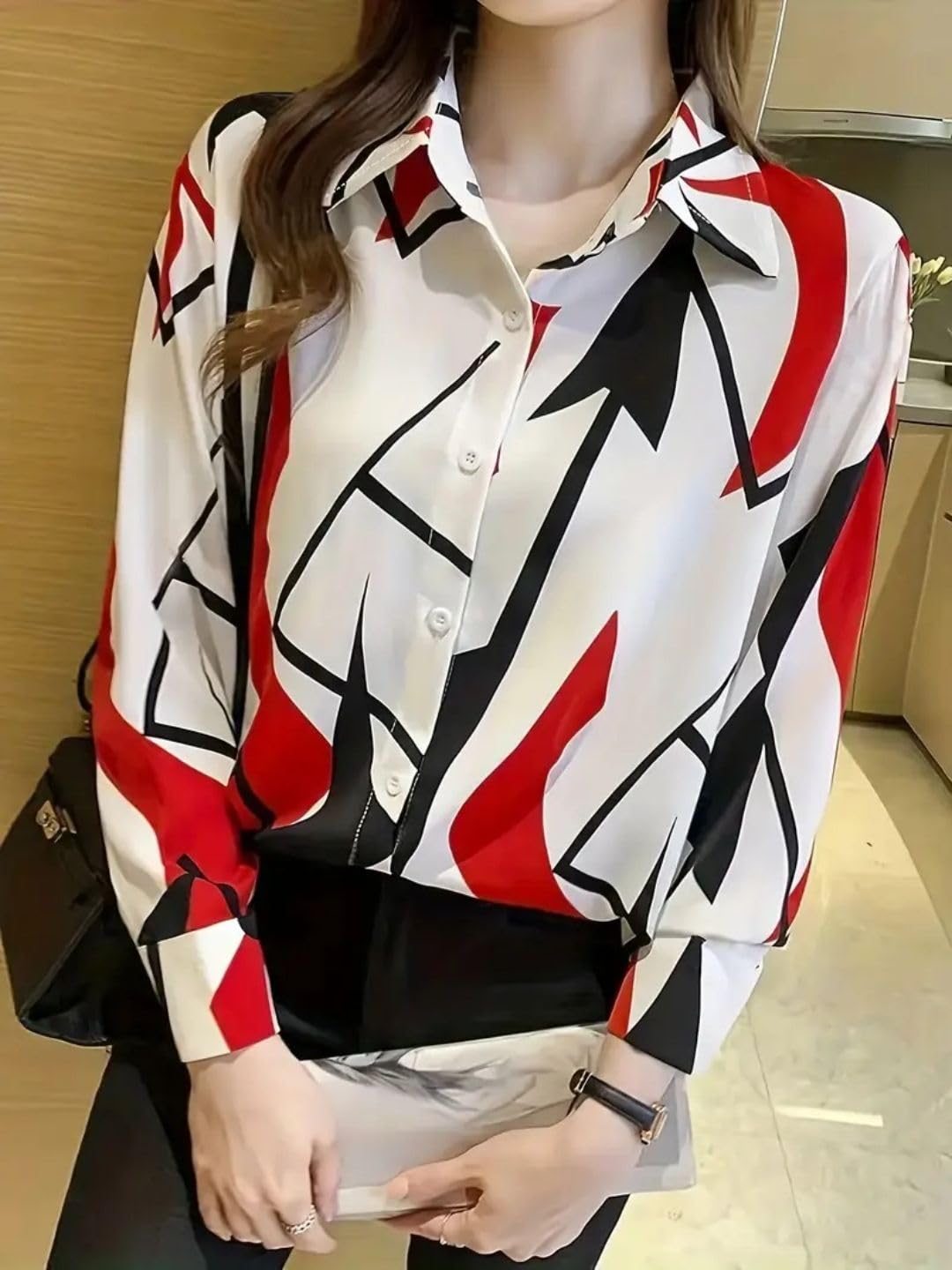 Trendy Queen Women's Short Sleeve Button-Down Shirt | Printed Casual Crop Top | Stylish Collared Shirt for Women | Oversized Shirt for Woman