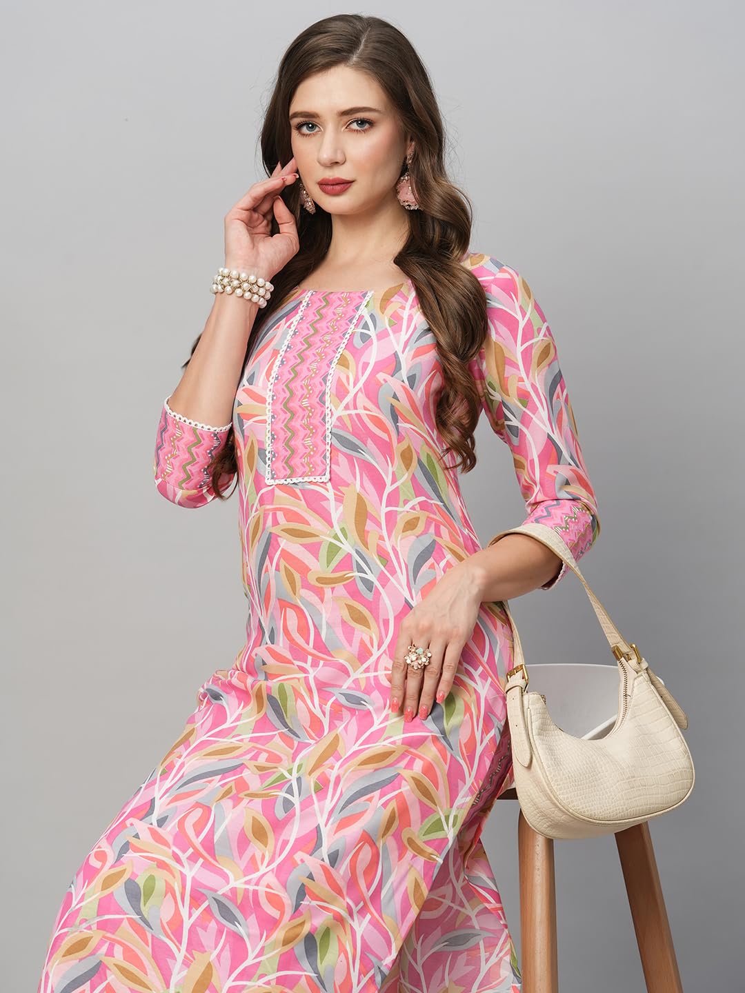 GoSriKi Women's Cotton Blend Floral Straight