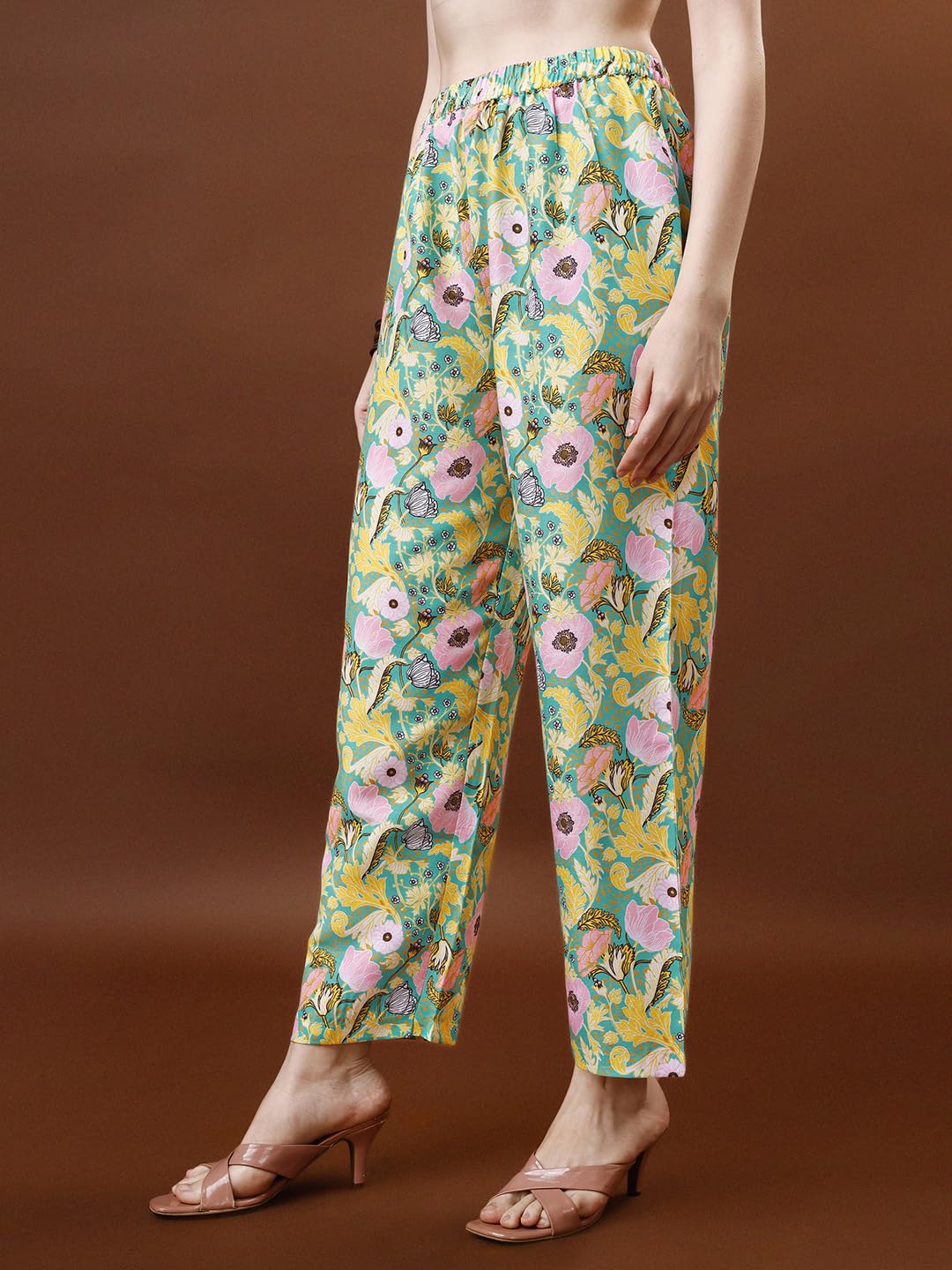 Yashika Women Trendy Printed Cotton Blend Straight