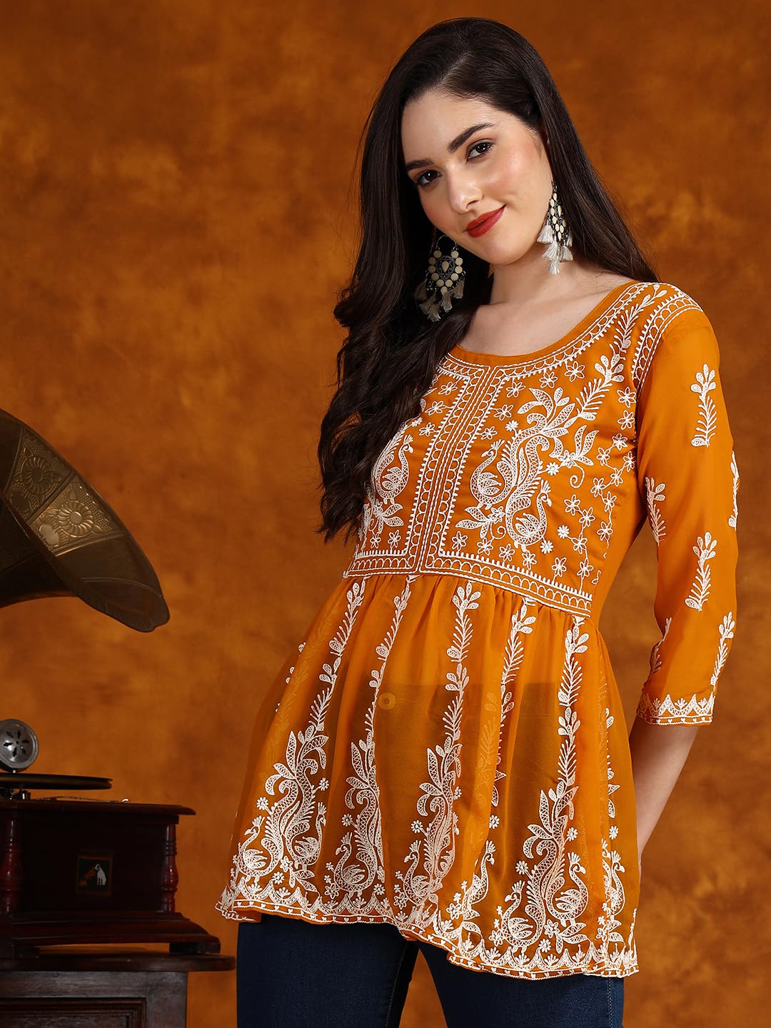 EthnicJunction Georgette Women Chikan Embroidery