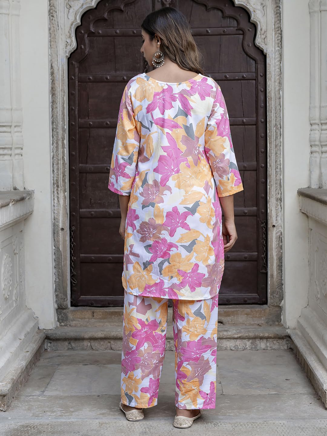 VredeVogel Cotton Blend Kurta Set for Women