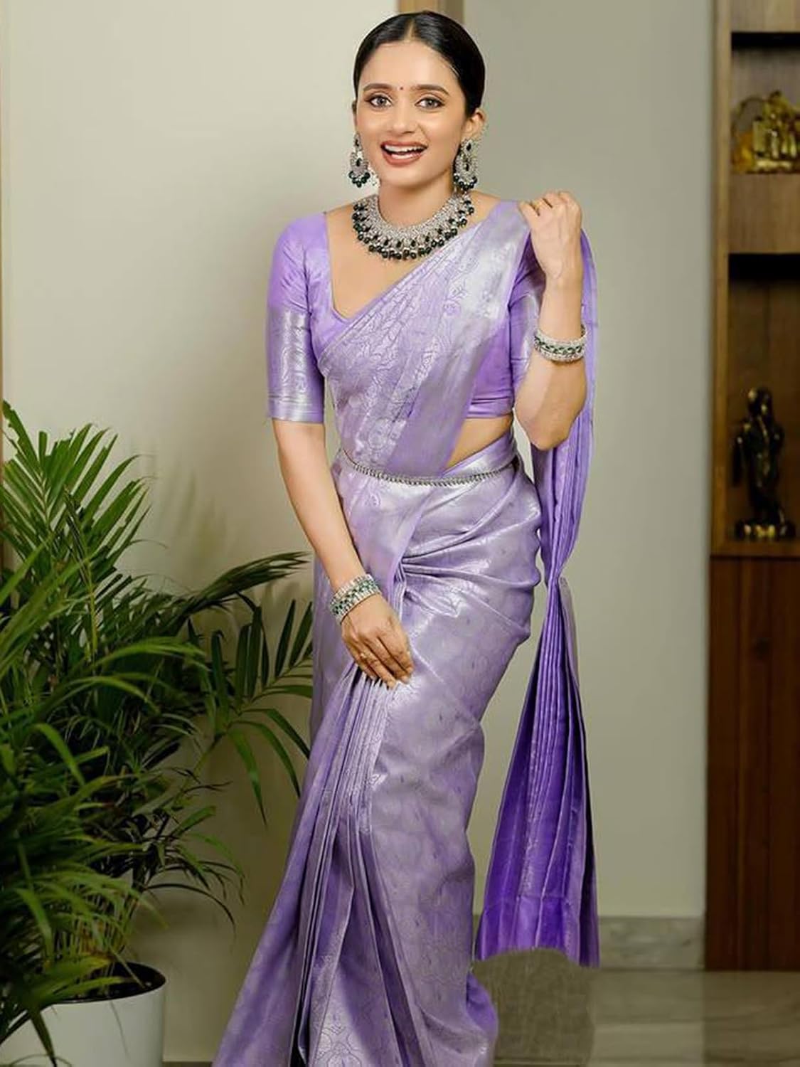 Silk Blend Banarasi Saree with Unstitched Blouse Piece