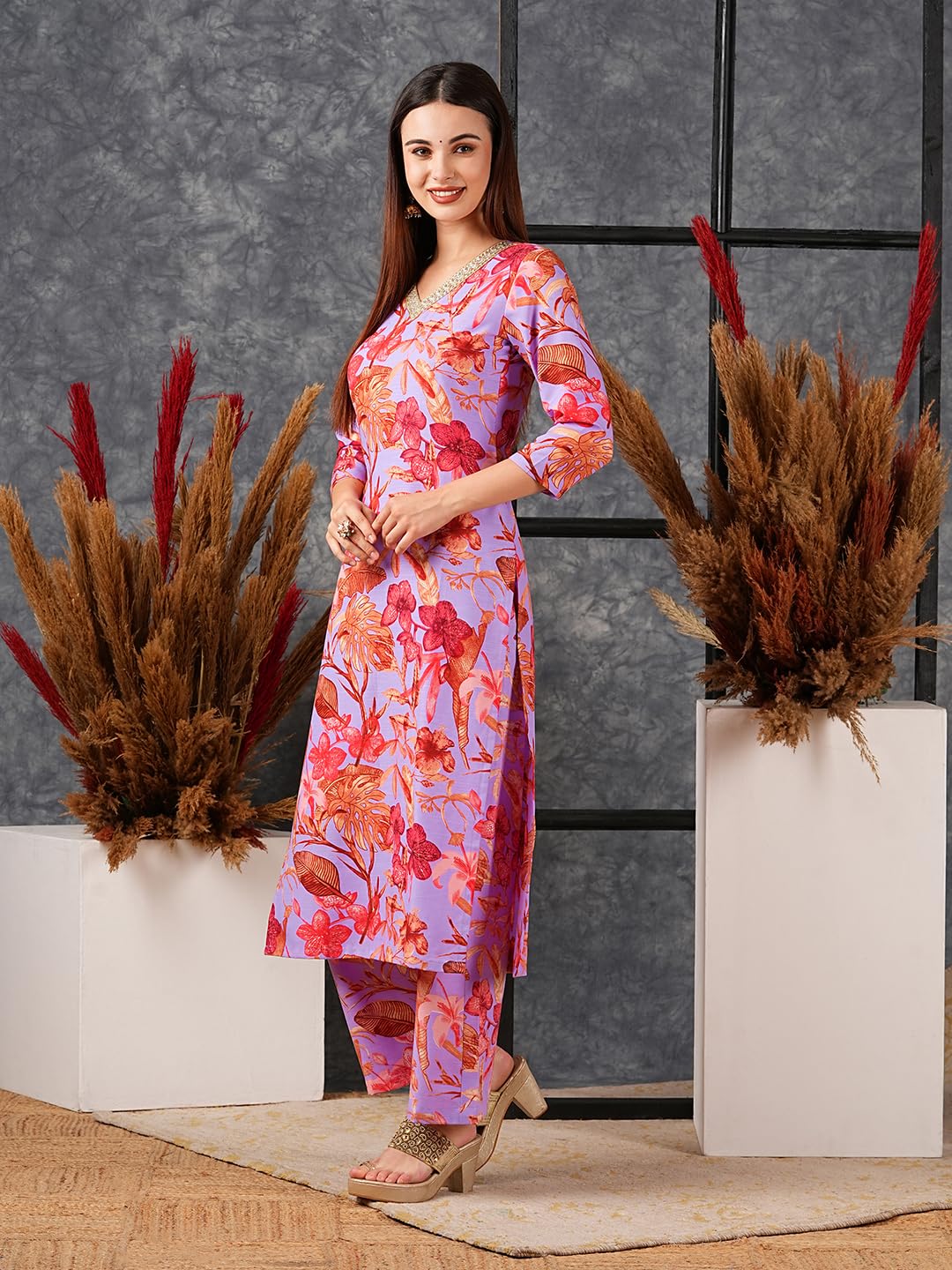 ANNI DESIGNER Women's Rayon Blend Kurta with Palazzo