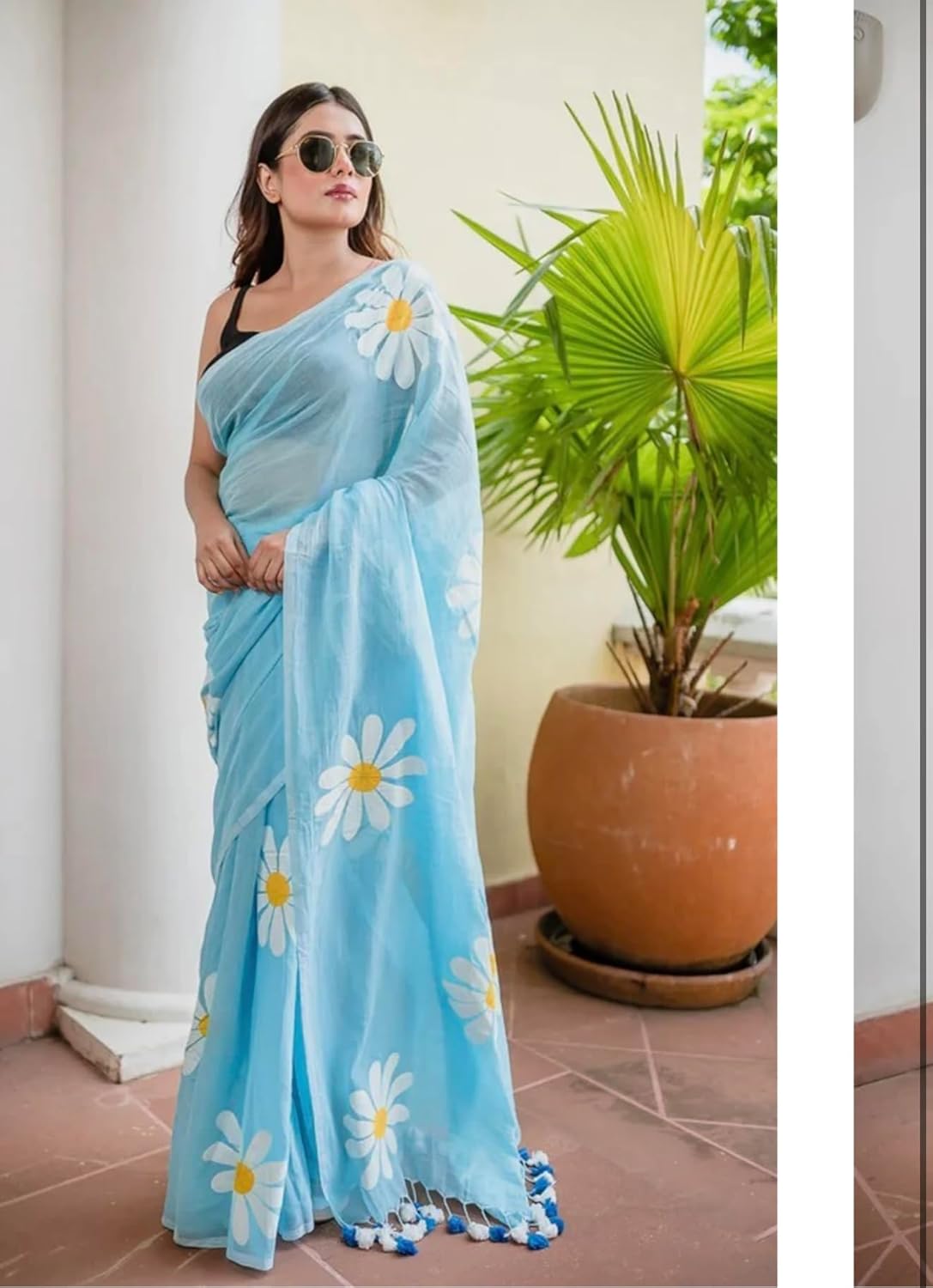 Linen Saree with White Daisy Floral Print, With Blouse