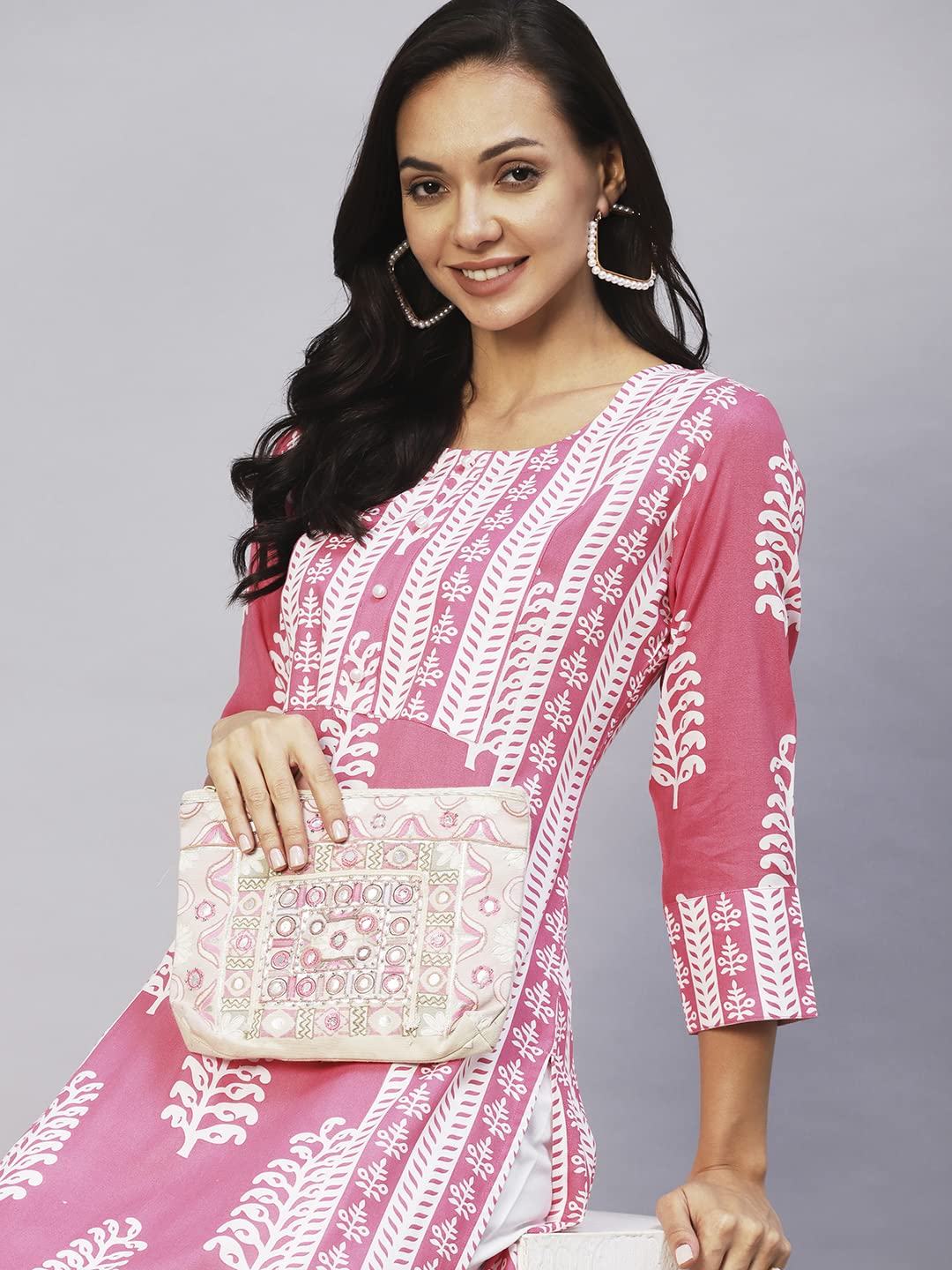 GoSriKi Women's Rayon Printed Straight Kurta