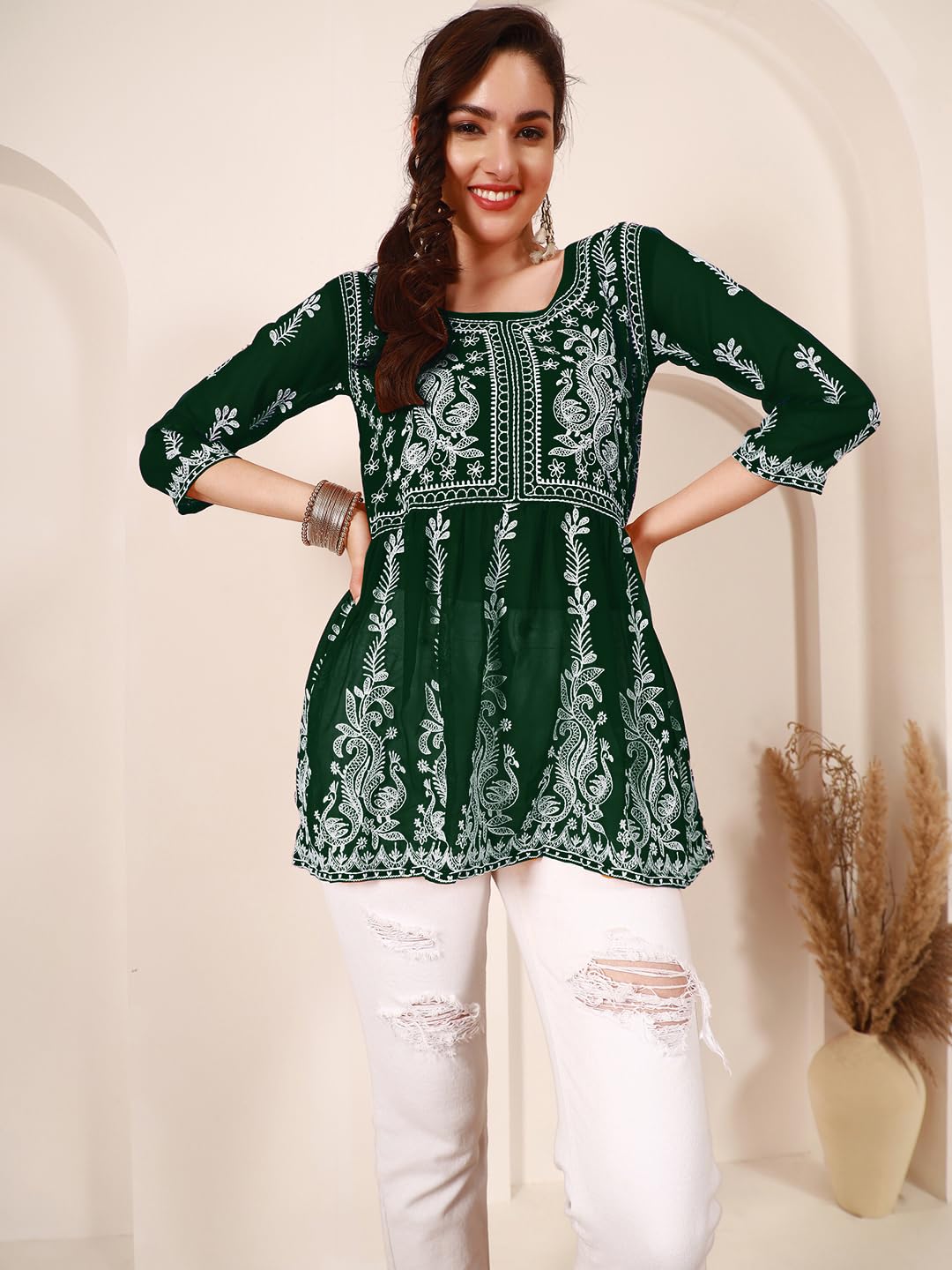 EthnicJunction Georgette Women Chikan Embroidery