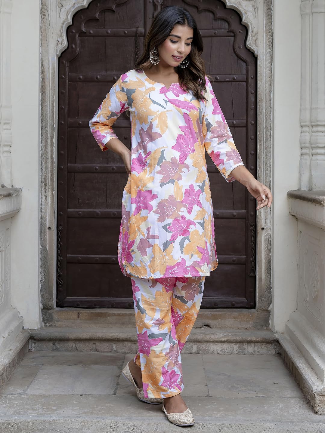 VredeVogel Cotton Blend Kurta Set for Women