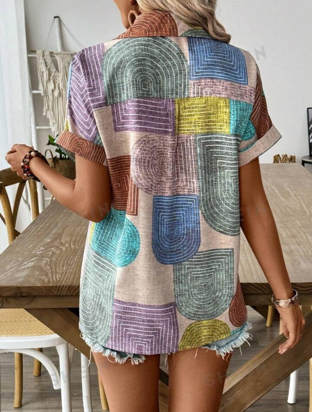 Gufrina Women's Colorful Abstract Geometric Print Shirt