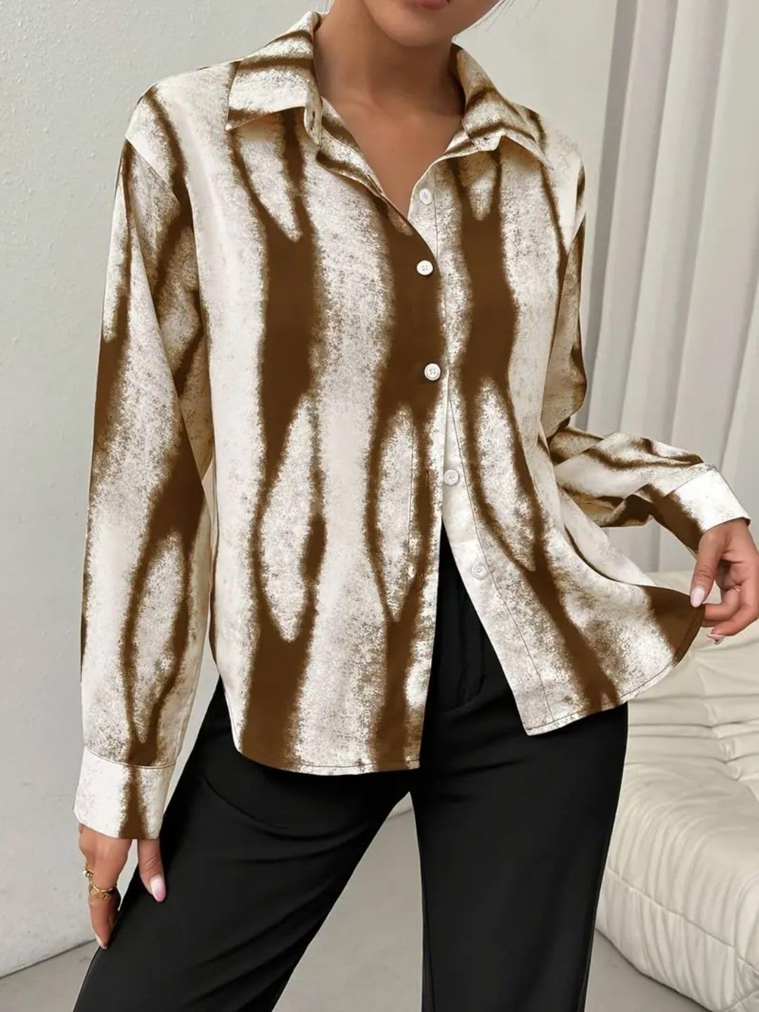 Trendy Queen Women's Short Sleeve Button-Down Shirt | Printed Casual Crop Top | Stylish Collared Shirt for Women | Oversized Shirt for Woman