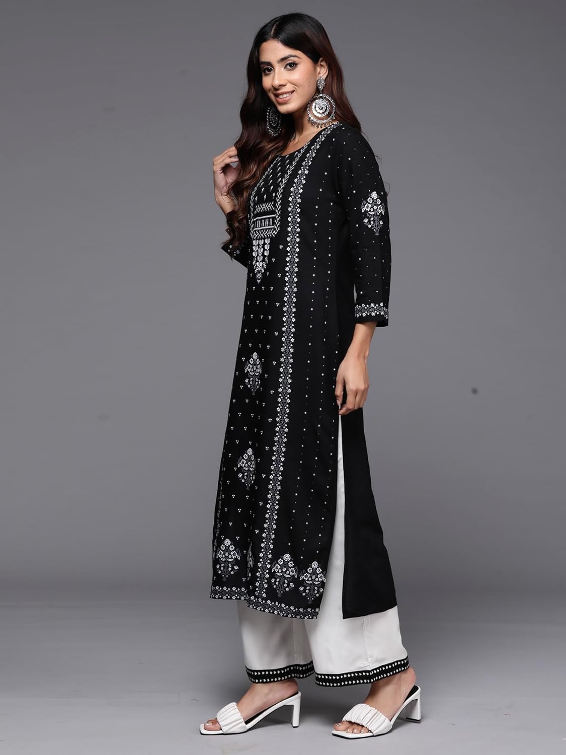 INDO ERA Women's Cotton Straight Fit Straight Kurta