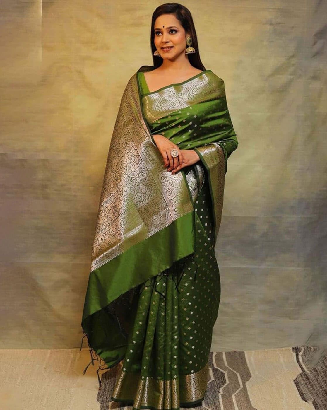 Women's Cotton Silk Woven Saree with Blouse Material