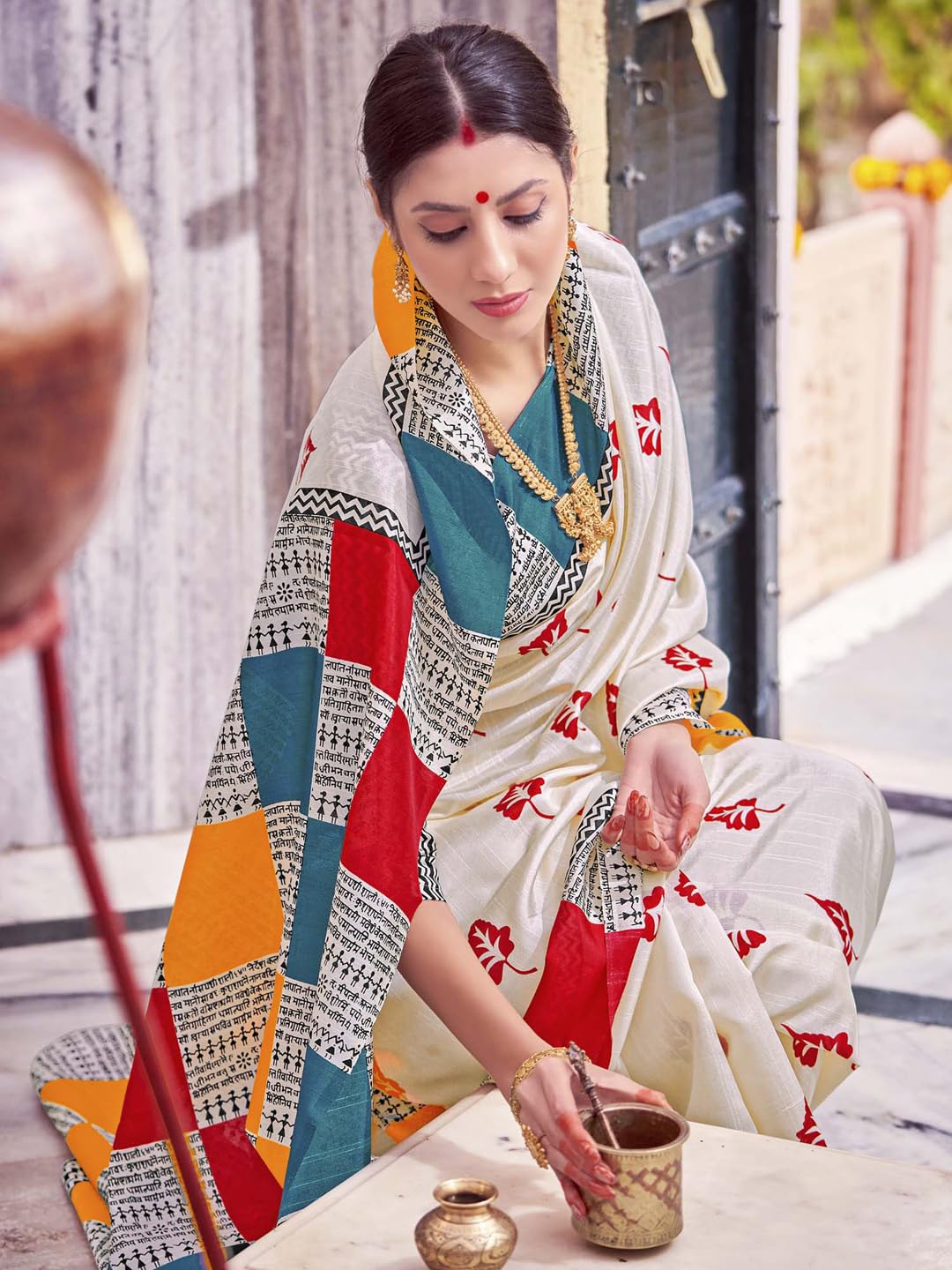 Women's Bhagalpuri Silk Ethnic Motif Printed Saree