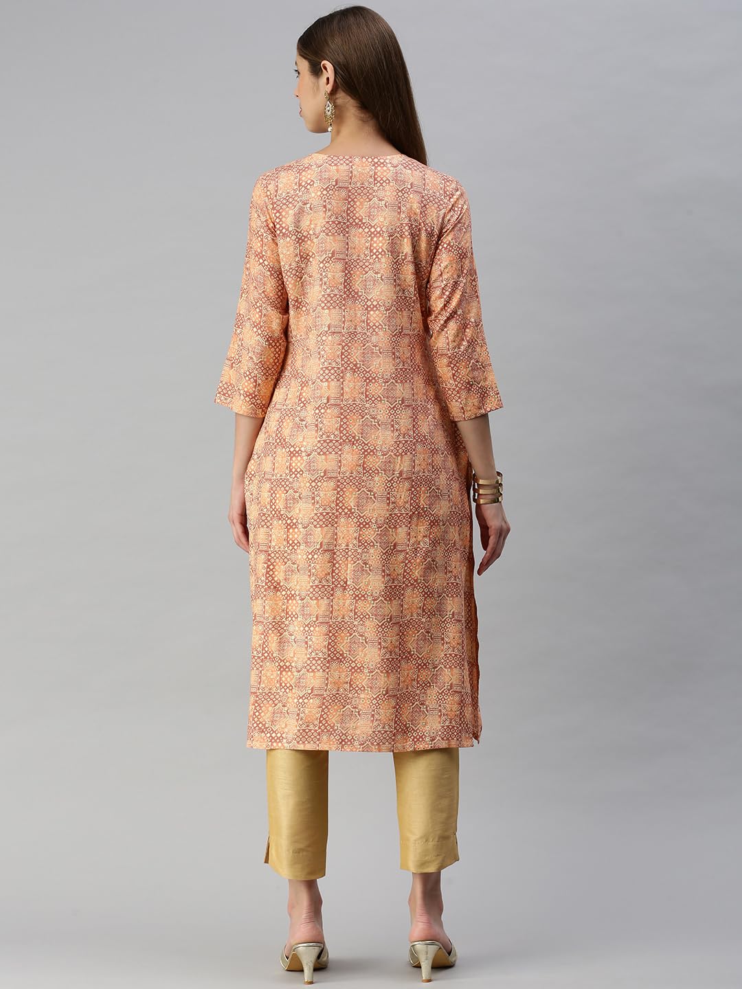 Shaily Cotton Blend Paisley V Neck Kurti for Women