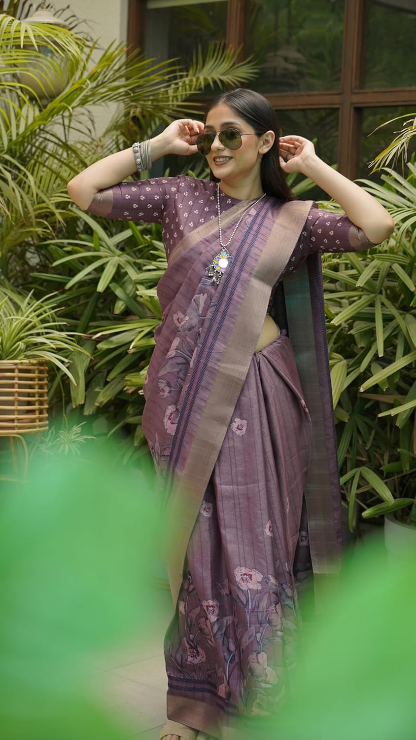 Women's Silk Blend Floral Printed Saree with Blouse Piece
